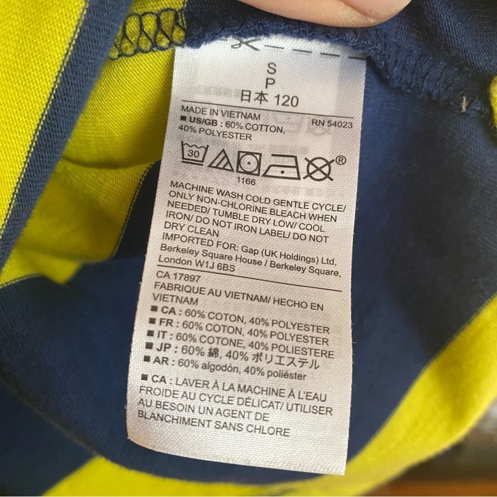 GapKids Long Sleeve Striped Polo (Size Kids Small)